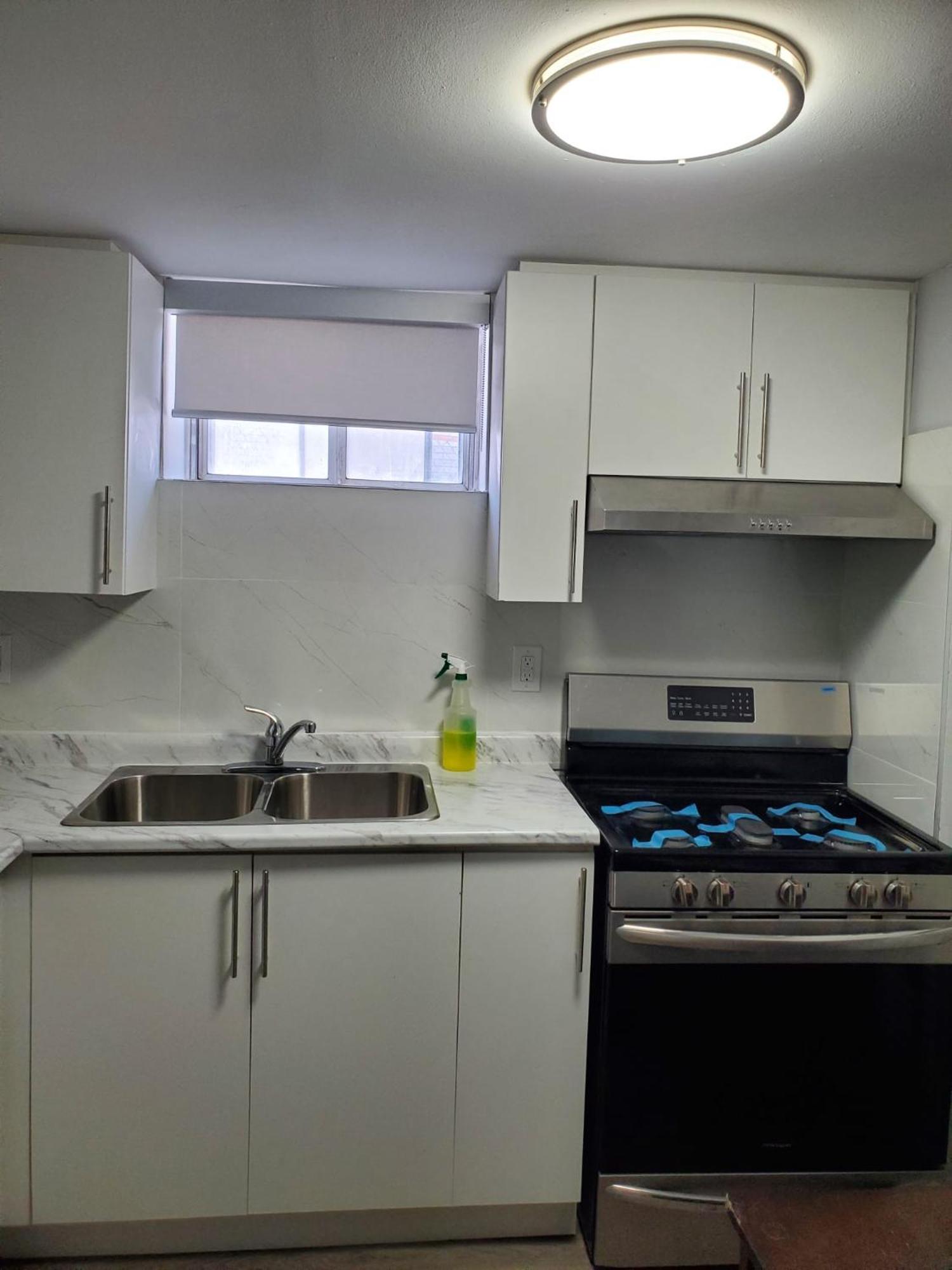 Maxwell Esabu Apartment Toronto Bagian luar foto